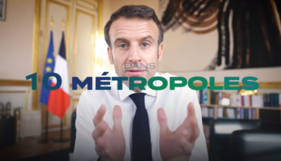 Un dimanche après-midi à l'Élysée : Emmanuel Macron joue au petit train