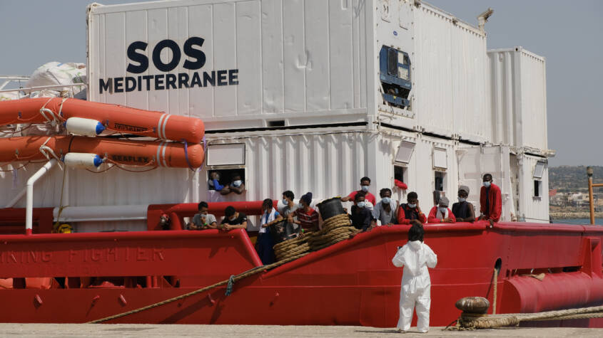 SOS Méditerranée bateau migrants propagande