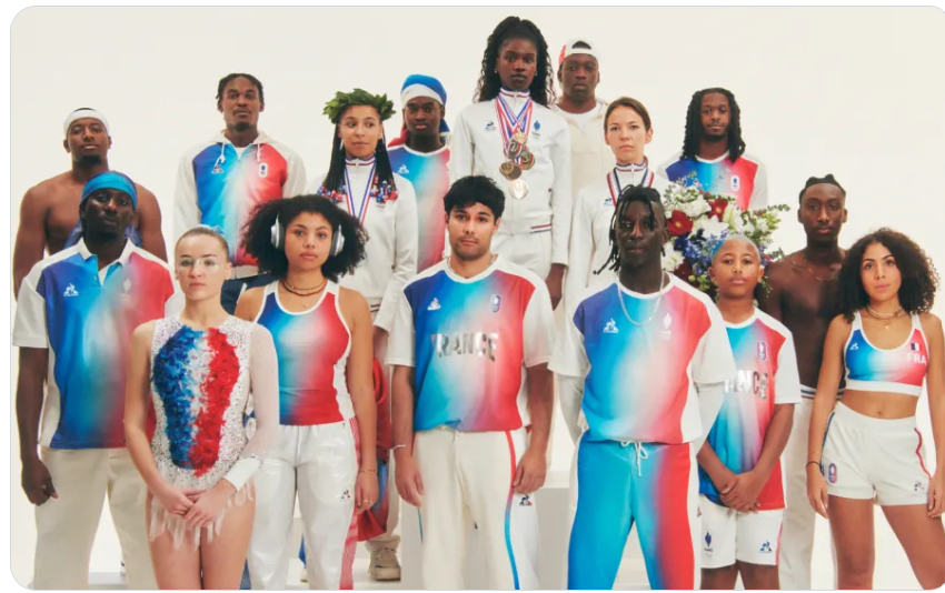 JO 2024 tenues sportifs drapeau français