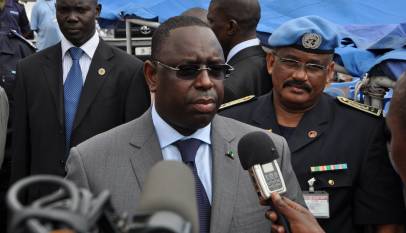 Élections au Sénégal : des queues interminables devant les bureaux de vote en France