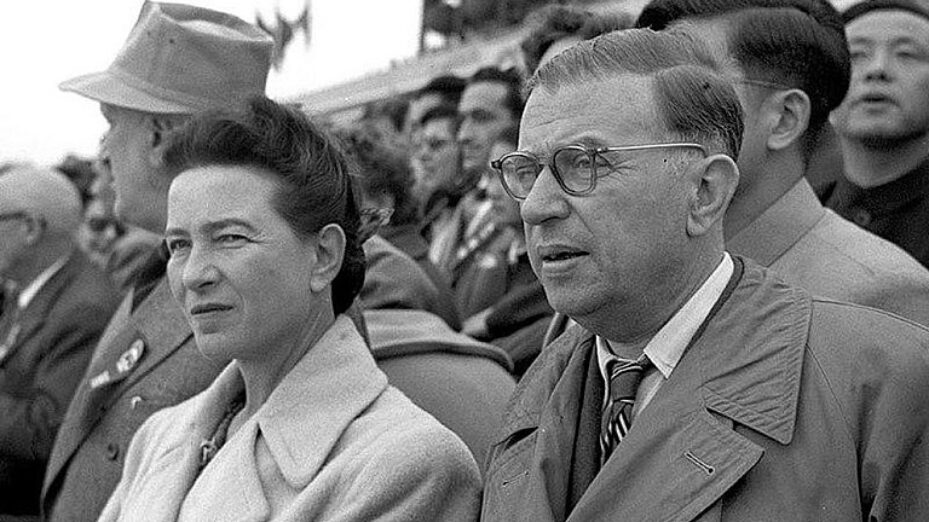 768px-Simone_de_Beauvoir_&_Jean-Paul_Sartre_in_Beijing_1955