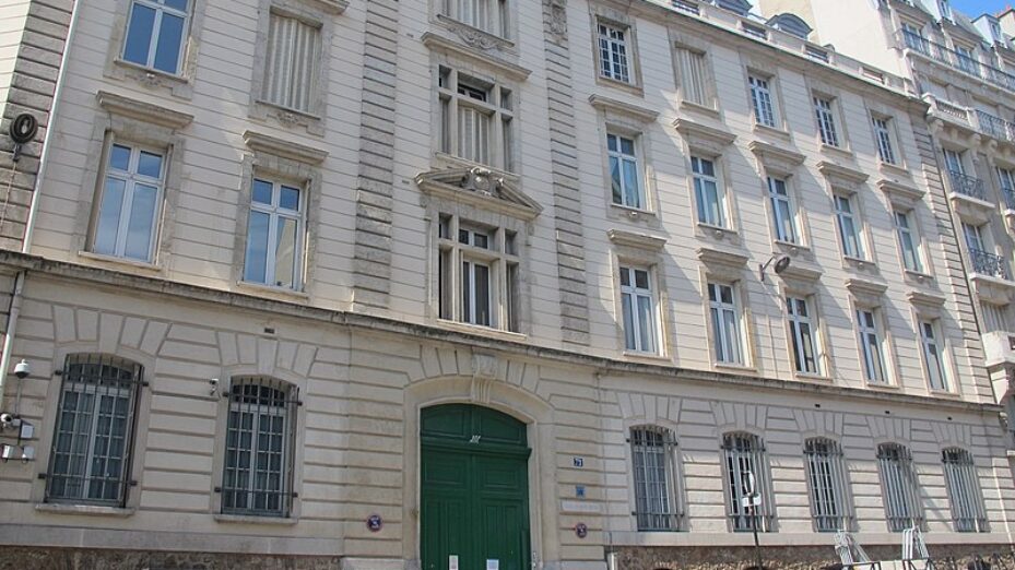 800px-Lycée-Saint-Jean-de-Passy-Paris-2