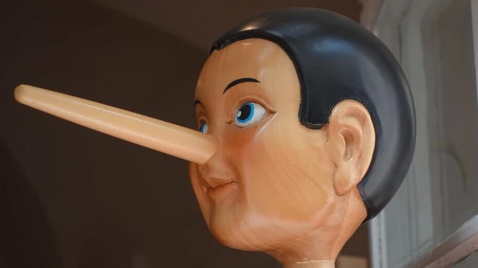 pinocchio-nose-lying-nose-long-lie-fairy-tales-doll-wood-doll-figure