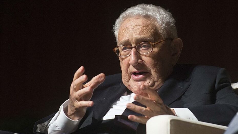 Henry_Kissinger_at_the_LBJ_Library_(2016)