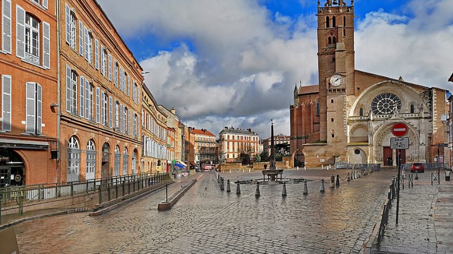 Place Saint-Étienne (Toulouse)