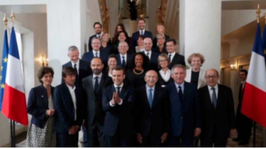 Macron gouvernement 2019-12-05 à 15.04.38