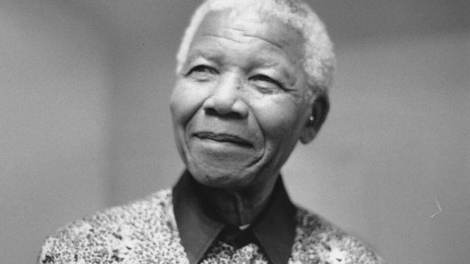 Nelson_Mandela,_2000_(5)