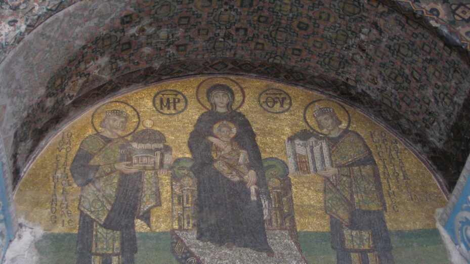 Sainte-Sophie-mosaique-empereur-offrant-basilique