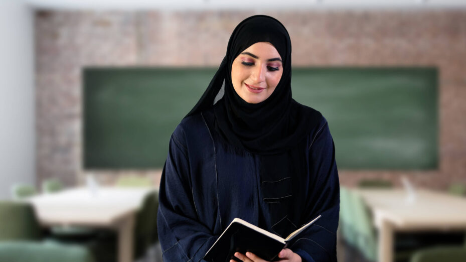 Girl,Student,Wearing,Arab,Abaya,At,A,School,Holding,Notebook
