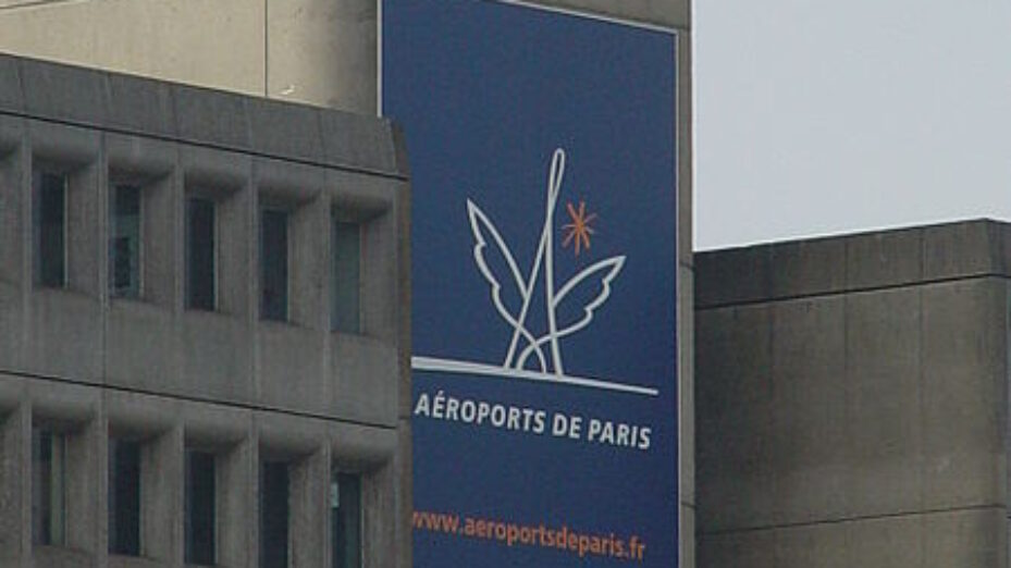 Pancarte_pour_Aéroports_de_Paris_(Paris-CDG)