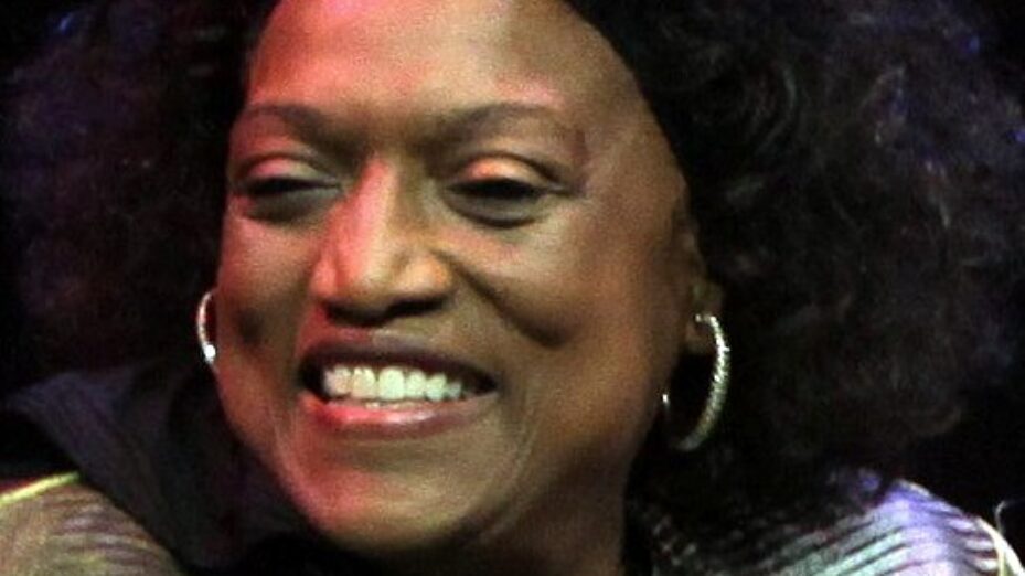 538px-Jessye_Norman-_In_Conversation_with_Tom_Hall_cropped_(15952002266)