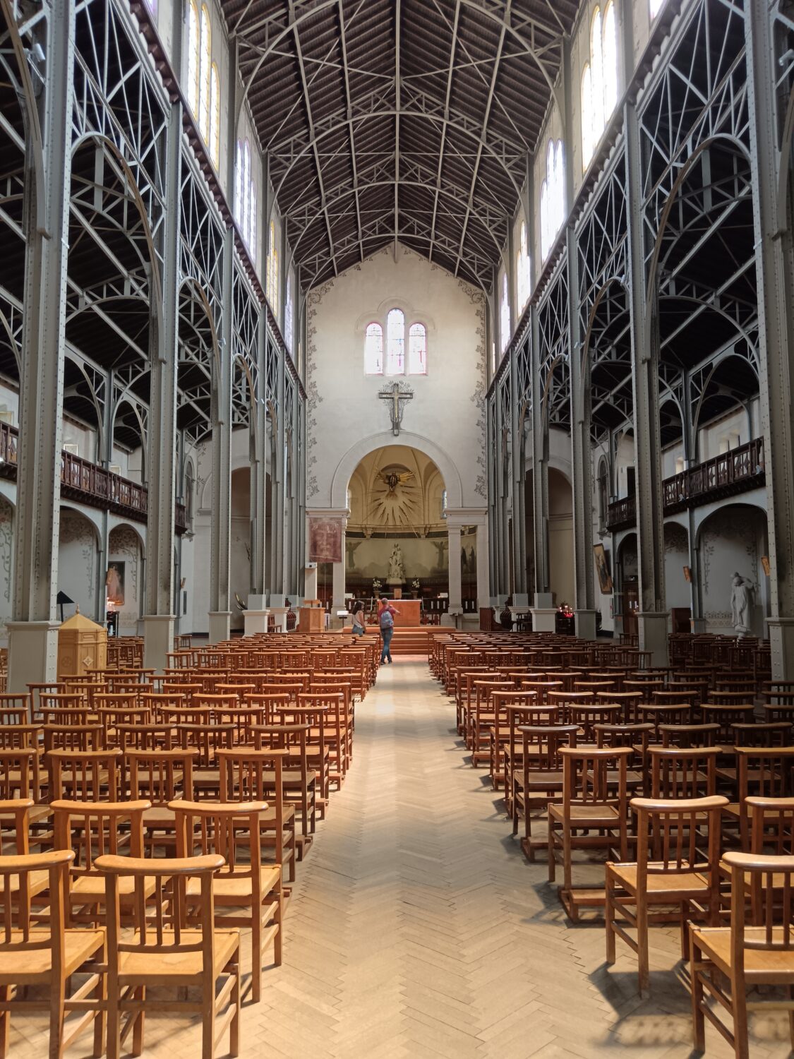 l'église des Ouvriers, Notre-Dame du Travail a été vandalisée dans la nuit du 14 au 15 juillet
