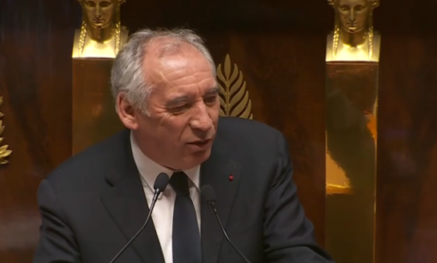 François Bayrou : un vieux singe en hiver au chaud ! Et après ?