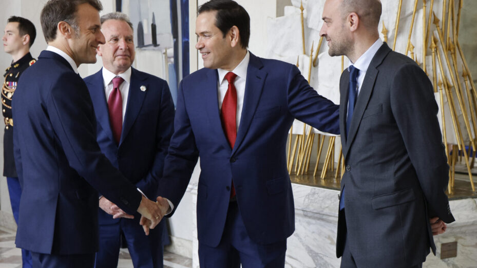 AFP__20250417__42MM6XT__v1__HighRes__FranceUsUkraineDiplomacy AFP__20250417__42MM6XT__v1__HighRes__FranceUsUkraineDiplomacy
