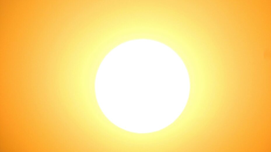 soleil canicule été chaleur @Rajiv Bajaj-Unsplash