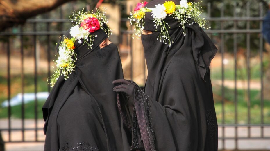 Pixabay niqab