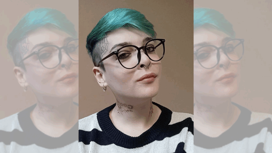 KARLEE - LIBRE DE DROITS