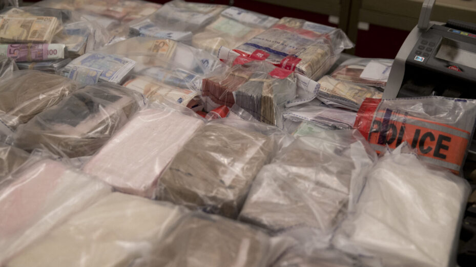 @KENZO TRIBOUILLARD / AFP