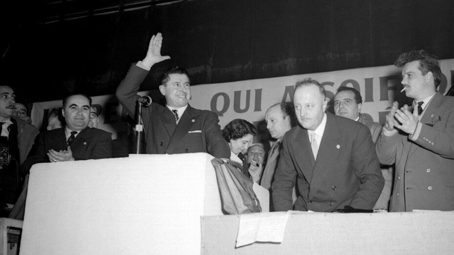 Pierre Poujade, le 24 janvier 1955 à Paris. @ RENE JARLAND / INTERNATIONAL NEWS PHOTOS (INP) / AFP