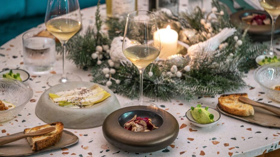 table de réveillon de Noël