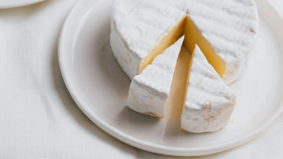 Photo de Karola G: https://www.pexels.com/fr-fr/photo/nourriture-aliments-sain-en-tranches-5202232/