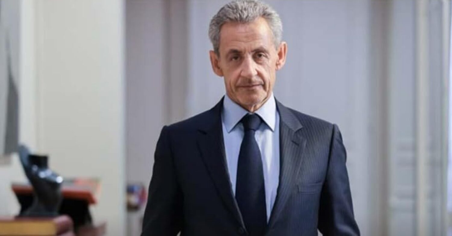 Commentaires sur Nicolas Sarkozy ou le miracle de Noël par cestpasfaux