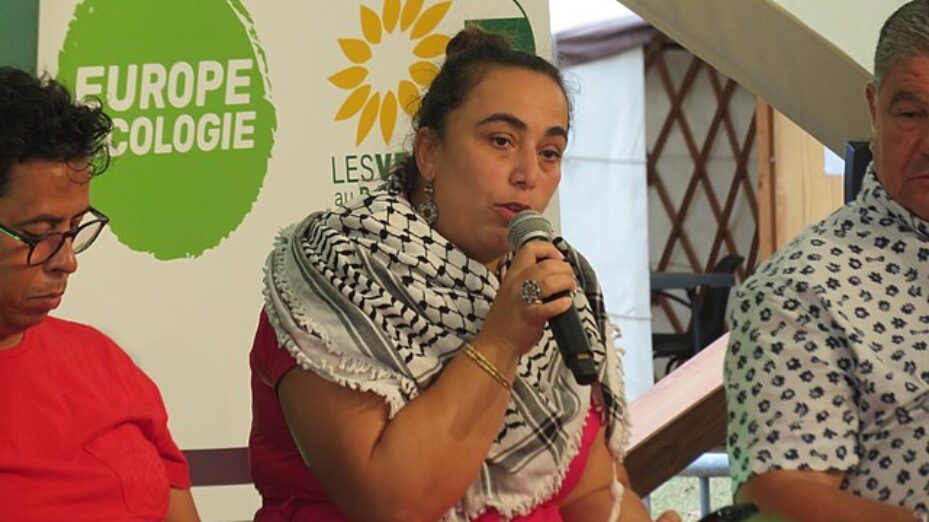 Journées d'été des écologistes 2024 (22-24 août) à Tours, France. Vendredi 23 après-midi. "Géopolitique du chaos ou géopolitique du climat ?" Marina Verronneau (BE Les Écologistes), Mounir Satouri (eurodéputé), Sabrina Sebaihi (députée), Akli Mellouli (sénateur),