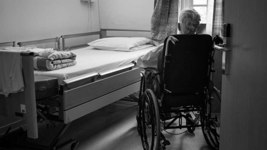 euthanasie fauteuil roulant dépendance