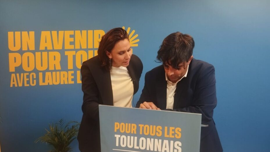 Laure Lavalette à son QG, le 15 mars 2026