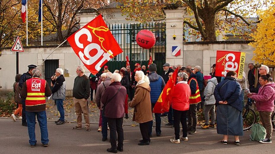 Rassemblement de la CGT, le 6 novembre 2025 à Sens.