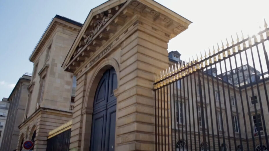 Capture d'écran © YouTube Collège de France