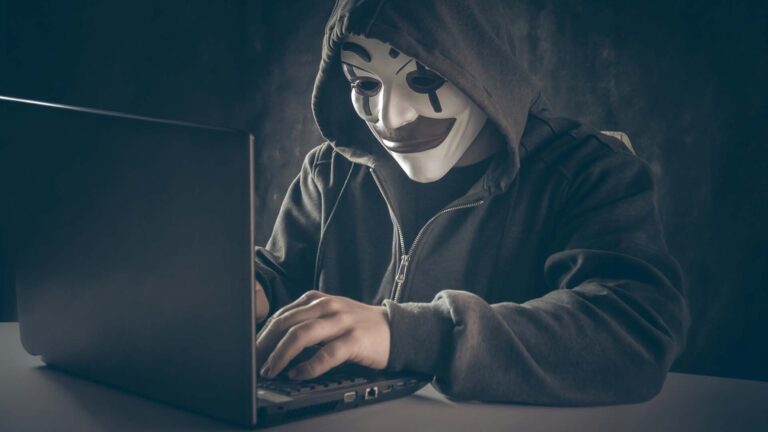 arnaque hacker fraude