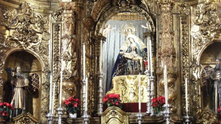 Por Enrique López-Tamayo Biosca from Ciudad de México, Mexico - Iglesia Santa Maria de Africa,Ceuta,España.Uploaded by ecemaml, CC BY 2.0, https://commons.wikimedia.org/w/index.php?curid=22554595