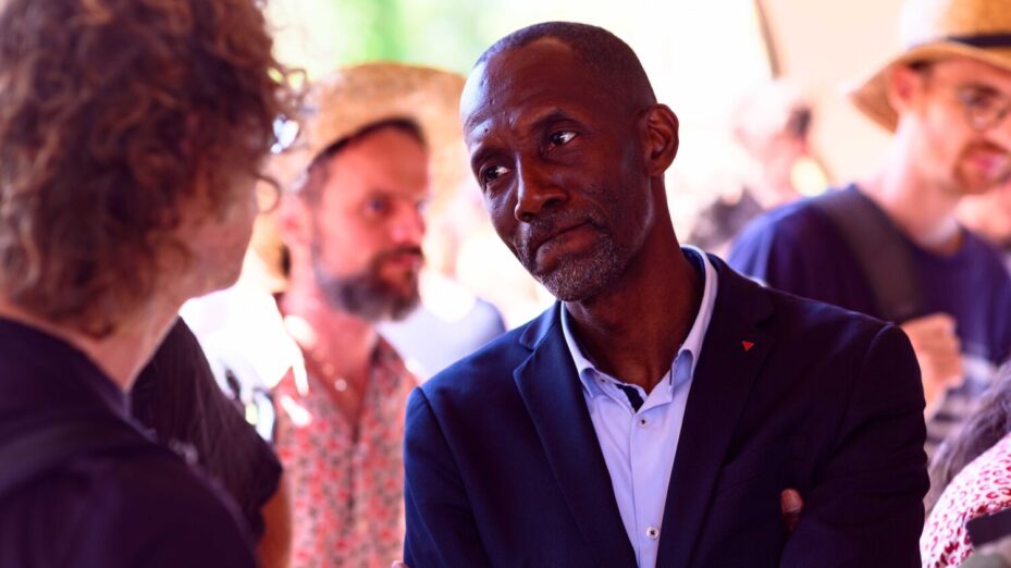 Bally Bagayoko, maire LFI de Saint-Denis, aux universités d'été 2026 de la France Insoumise.