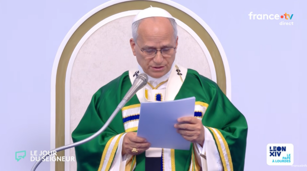 Lourdes : Léon XIV prononce une homélie exigeante contre l’euthanasie