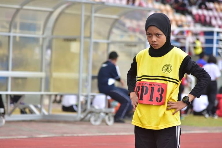hijab sport